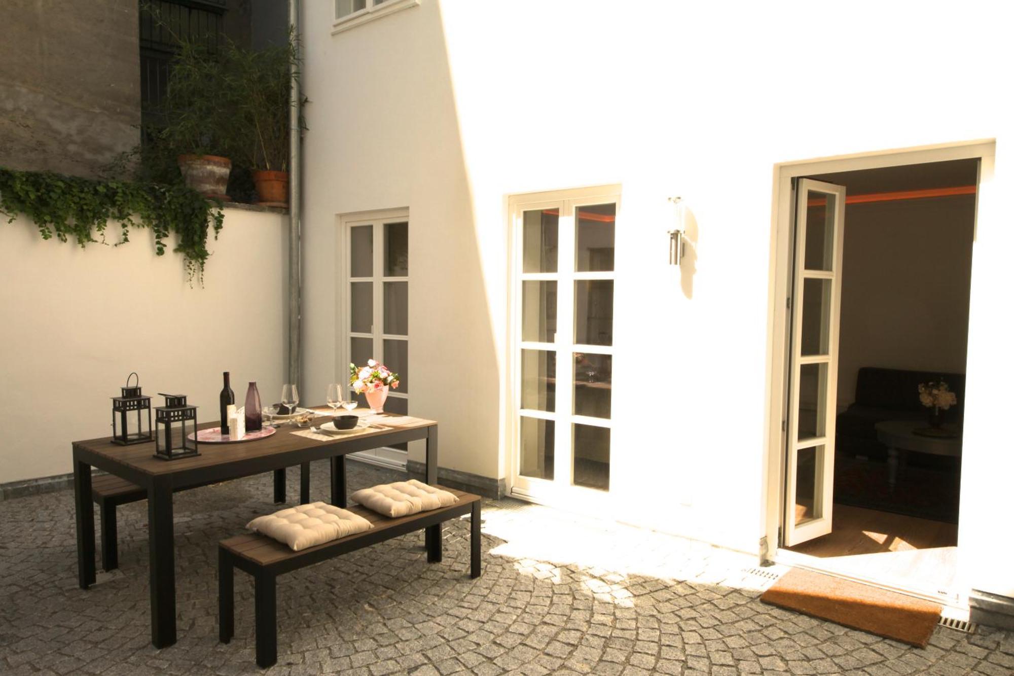 Hoheschule Apartment Kapriole Wenen Buitenkant foto
