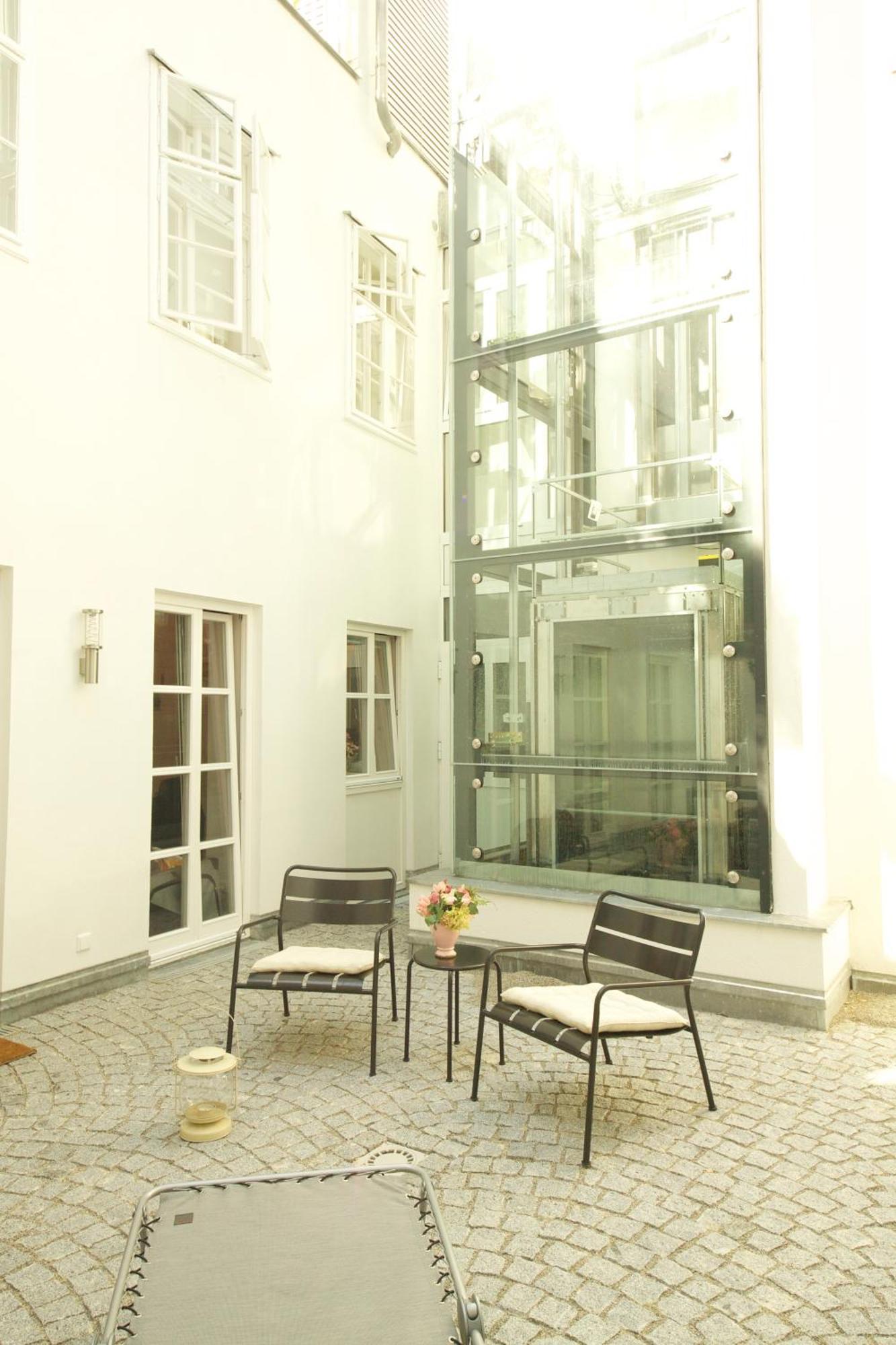Hoheschule Apartment Kapriole Wenen Buitenkant foto